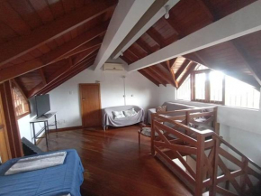 Apto Duplex 3Dorm/Casa em Bairro Nobre/8hosp